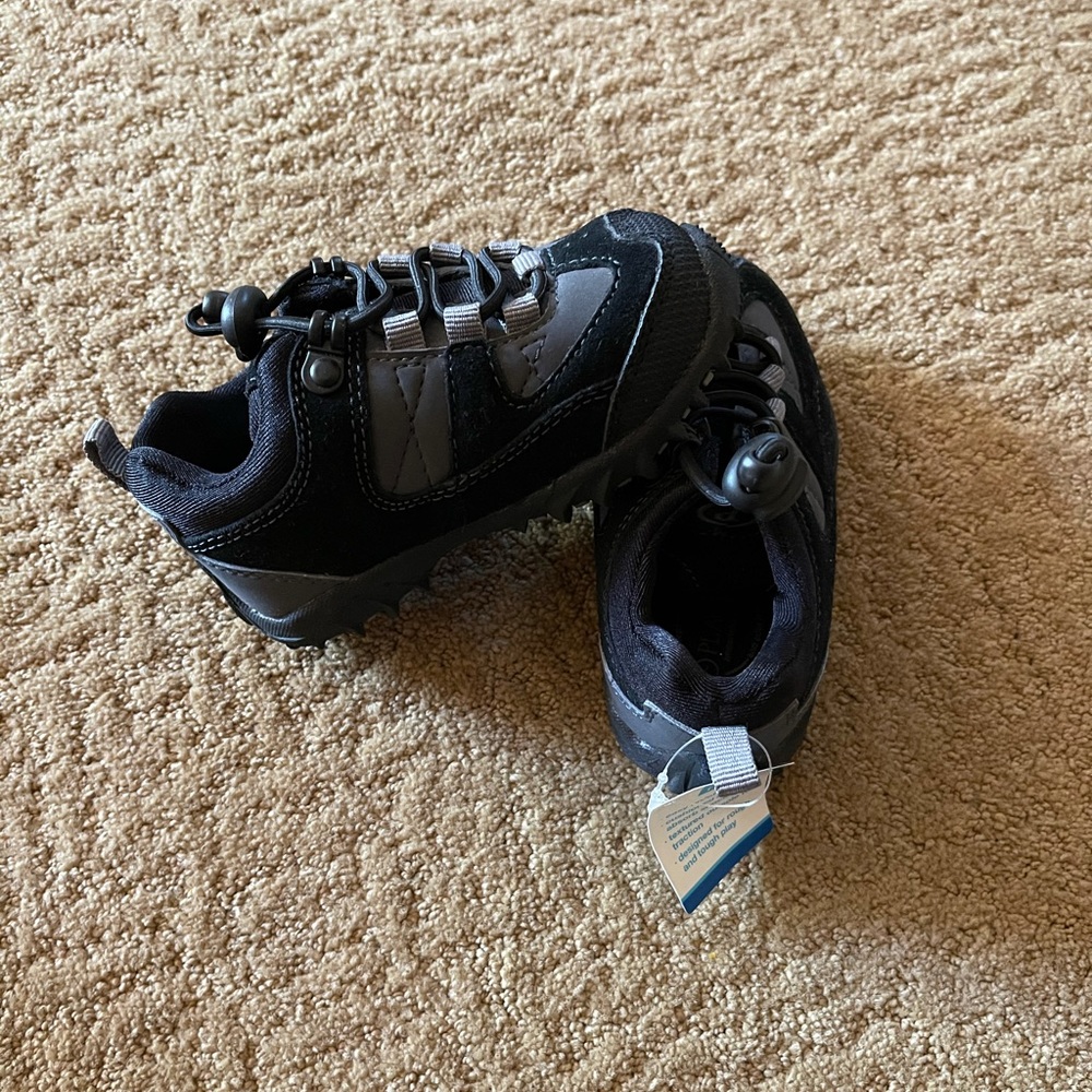 Little boys shoes - Picture 2 of 2